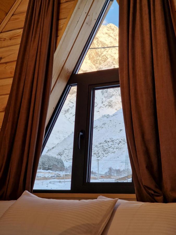 Kera Cottages Kazbegi Ruang foto
