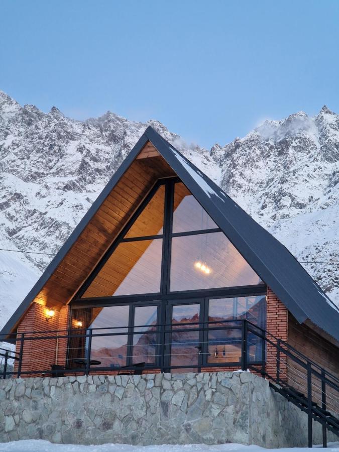 Kera Cottages Kazbegi Ruang foto